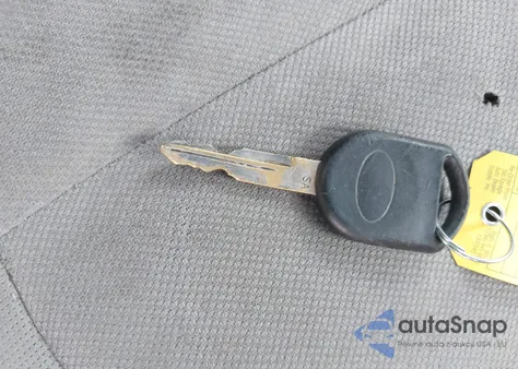 2006 Ford F-150 Stx/Xl/Xlt из США, поврежденный, VIN 1FTRF14W66NA25961